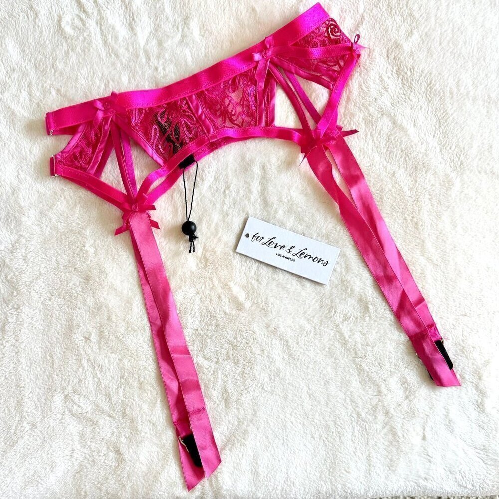 NWT For Love & Lemons Fuchsia Pink Lace Garter Belt - Small
